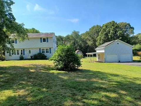 59 Brewster Rd, Griswold, CT 06351