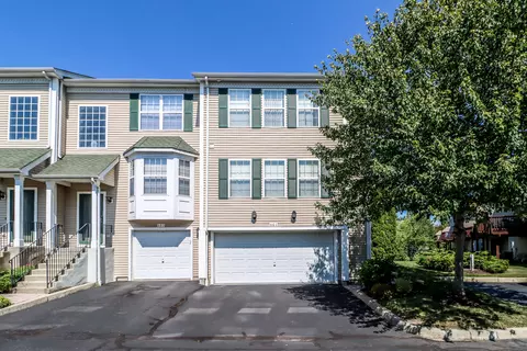 601 Lexington Blvd #601, Bethel, CT 06801