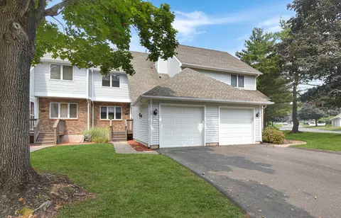 72 Steeplechase Dr #72, Newington, CT 06111
