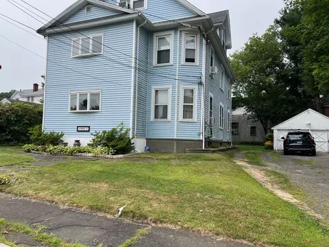16 Apple St, Torrington, CT 06790