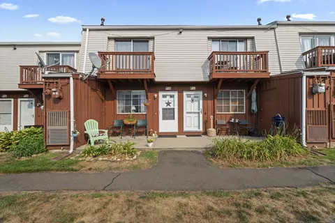 330 Short Beach Rd #H12, East Haven, CT 06512