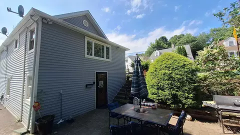 59 Howard St, Waterbury, CT 06705