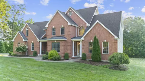 20 Ellridge Pl, Ellington, CT 06029