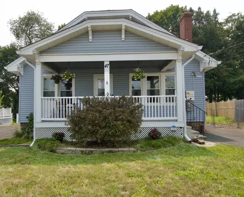 47 Foxon Pl, New Britain, CT 06053