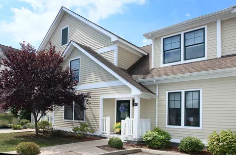 38 Hope St #117, East Lyme, CT 06357