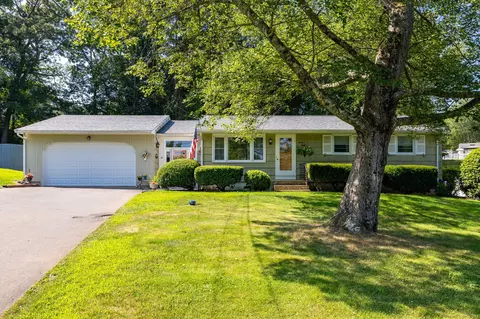 28 Michael Dr, Vernon, CT 06066