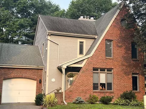 100 Dobson Rd #3, Vernon, CT 06066