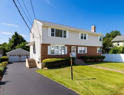 208 Brook St, New Britain, CT 06051