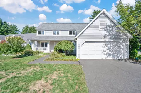75 Stratton Forest Way #75, Simsbury, CT 06070