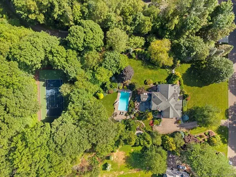 50 Abrams Rd, Cheshire, CT 06410