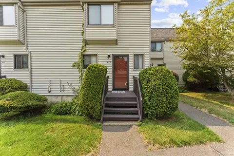 560 Yale Ave #112, Meriden, CT 06450