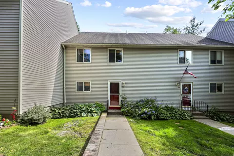 22 Mohawk Ct #22, Cromwell, CT 06416