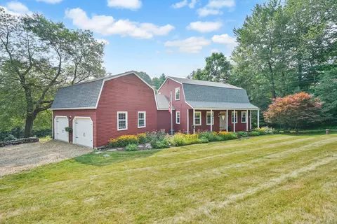 252 Diamond Ledge Rd, Stafford Springs, CT 06076
