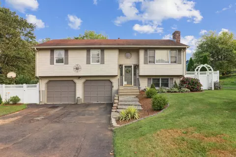 30 Godek Hill Rd, Meriden, CT 06451