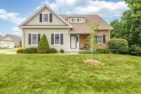 82 Alpine Dr #82, Colchester, CT 06415