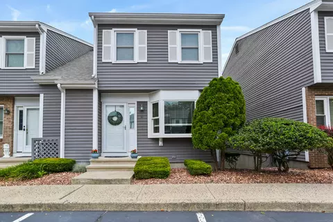 41 Dawn St #41, Fairfield, CT 06824