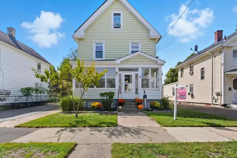 52 Fourth Ave, West Haven, CT 06516