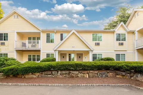 2955 Madison Ave #47, Bridgeport, CT 06606