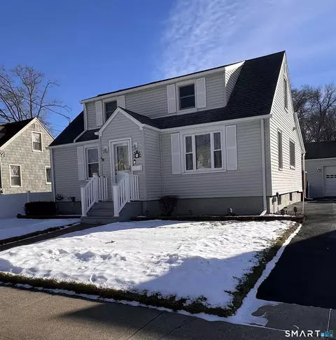 9 Gerrish Ave, East Haven, CT 06512
