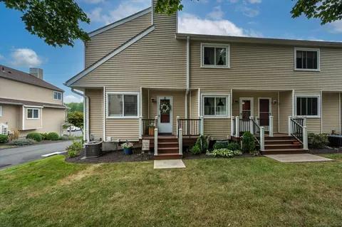 1561 E Main St #10, Meriden, CT 06450