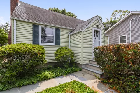 25 Ponus Ave, Norwalk, CT 06850