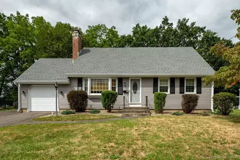 18 Ivy Rd, Plainville, CT 06062
