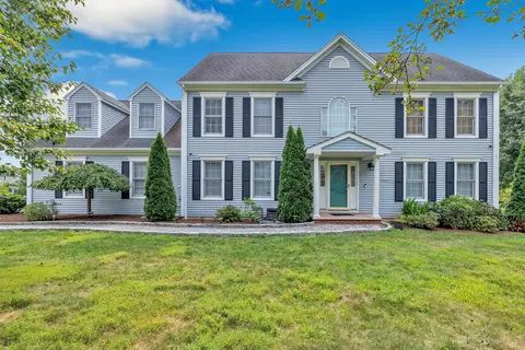 335 Herbert St, Milford, CT 06461
