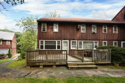 239 Old Farms Rd #13C, Avon, CT 06001