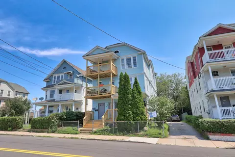 230 Hill St, Waterbury, CT 06704