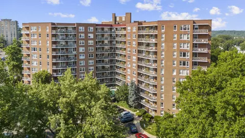 91 Strawberry Hill Ave #837, Stamford, CT 06902
