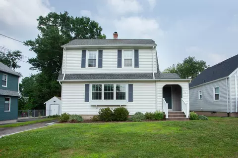 72 Hawley St, Newington, CT 06111