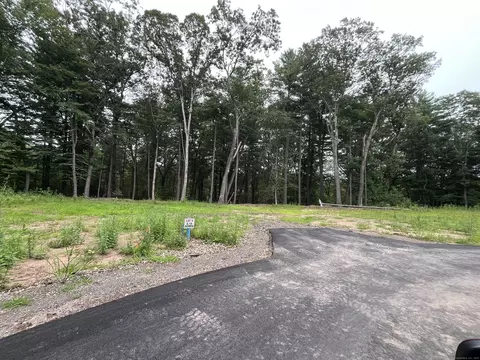 564 Marion Ave, Southington, CT 06479