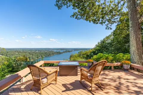 15 Alpine Rd, New Fairfield, CT 06812