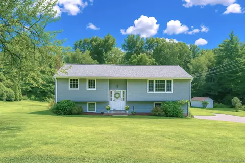 95 Canal Rd, Granby, CT 06035
