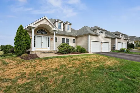 24 Fairway Dr #24, Wallingford, CT 06492