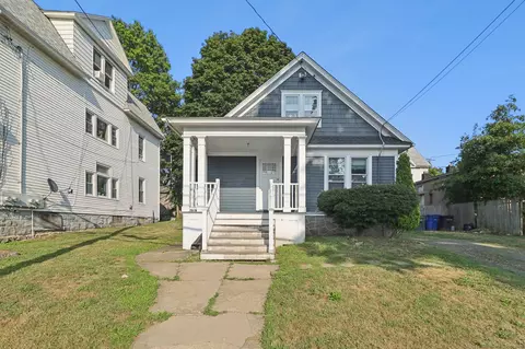 30 Dover St, Bridgeport, CT 06610
