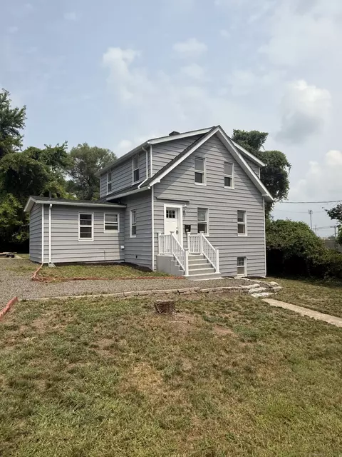 30 Olds St, Hamden, CT 06517 photo 1