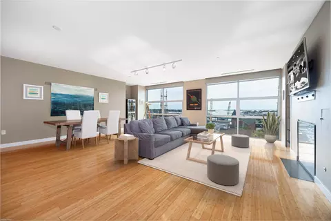 33 N Water St #804, Norwalk, CT 06854