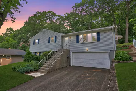 151 Windy Dr, Wolcott, CT 06705