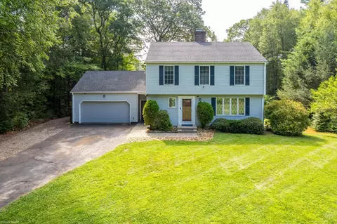 6 Pinecrest Rd, Willington, CT 06279