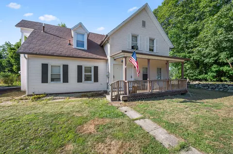 26 Monroe St, Norwich, CT 06360