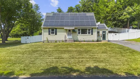 116 Chestnut St, Bristol, CT 06010