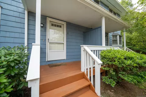 93 Clintonville Rd #10, Northford, CT 06472