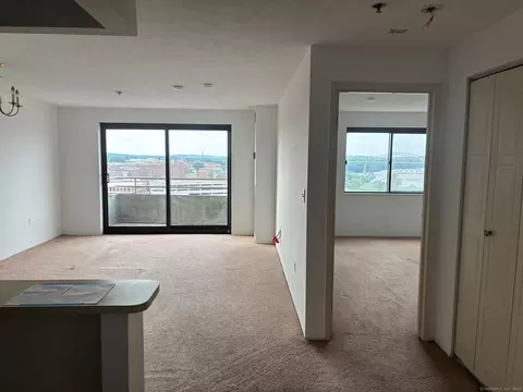 111 Dekoven Dr #1108, Middletown, CT 06457