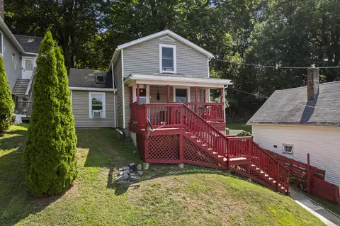 19 Treadway Ave, Norwich, CT 06360