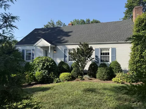 111 Mill Hill Rd, Southport, CT 06890