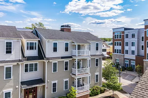 8 Sherwood St #5-3B, Mansfield, CT 06268