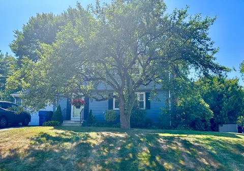 71 Garden Dr, Berlin, CT 06037