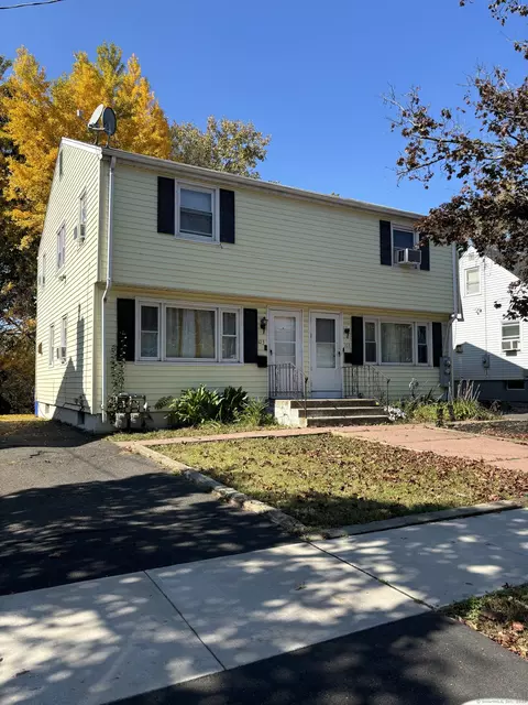 103 Hillcrest Ave #103, West Hartford, CT 06110