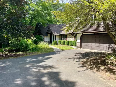 24 Deer Run, Stafford Springs, CT 06076